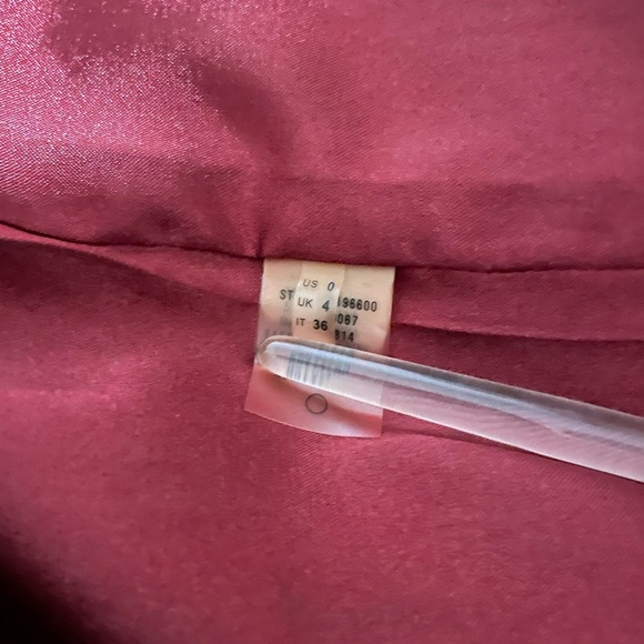 Ellie Tahari silk red sleeveless, Mini dress size 0 - Picture 9 of 10